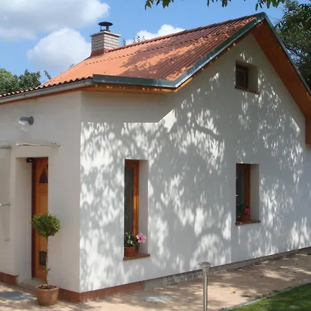 Mamut Privat Garden House Vakantiehuis *