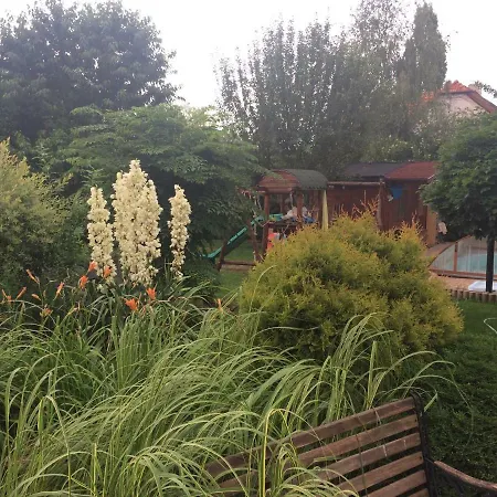 Mamut Privat Garden House Vakantiehuis